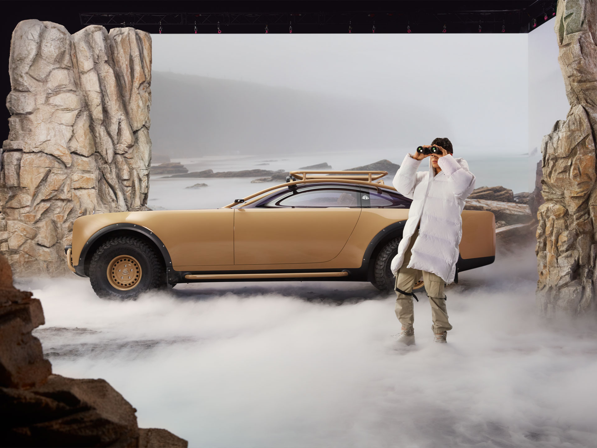 Třída S Virgil Abloh | Značka | Mercedes-Maybach Vozidlo Mercedes-Maybach Třídy S Virgil Abloh ze strany zádě.